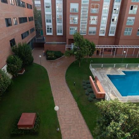 דירות מדריד Vivienda Con Zona De Trabajo, Piscina Y Parking מראה חיצוני תמונה