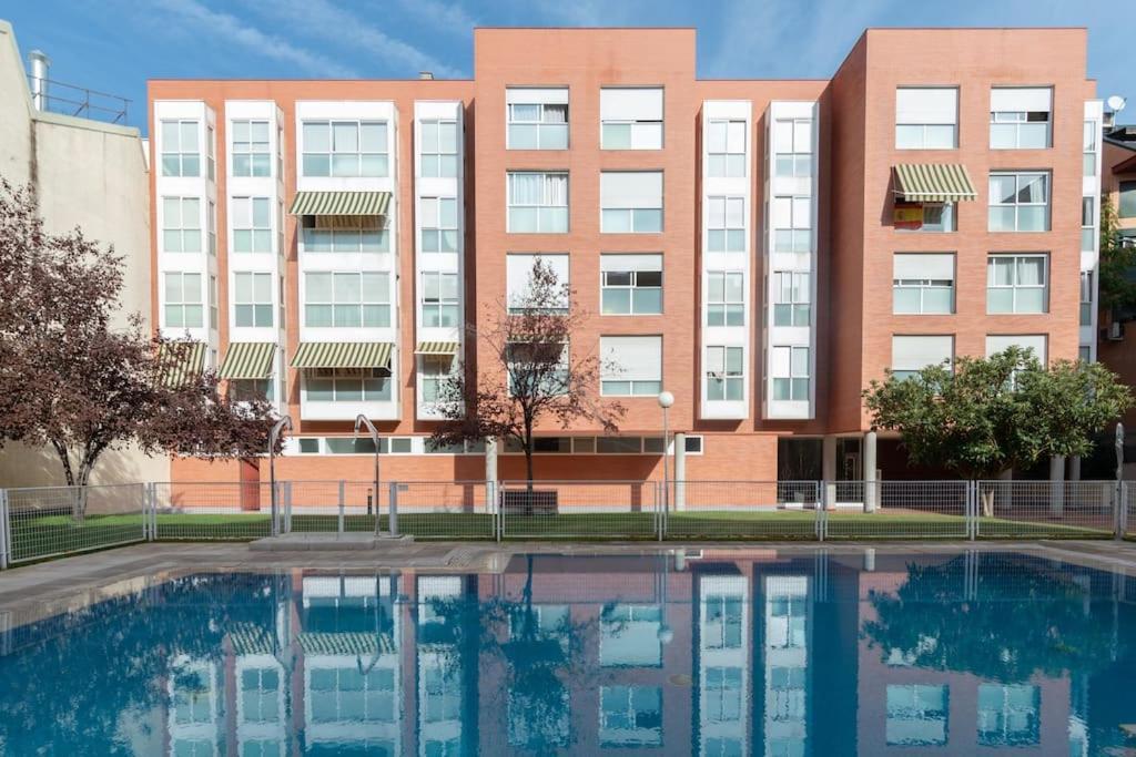 דירות מדריד Vivienda Con Zona De Trabajo, Piscina Y Parking מראה חיצוני תמונה